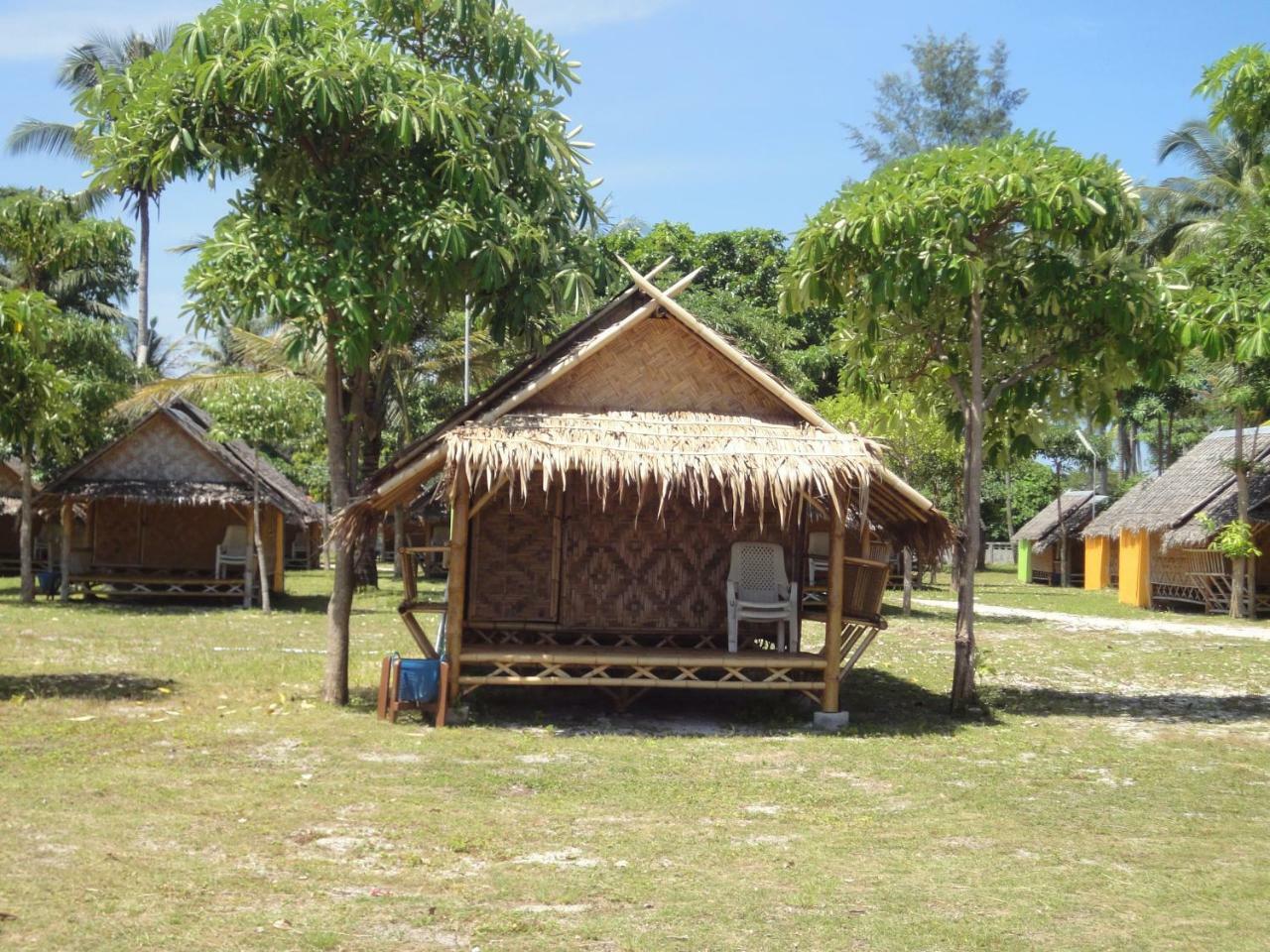 Varin Village Koh Lipe Bagian luar foto