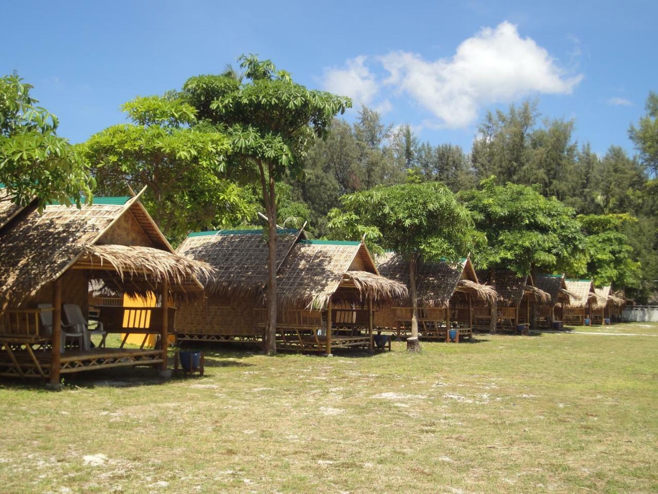 Varin Village Koh Lipe Bagian luar foto