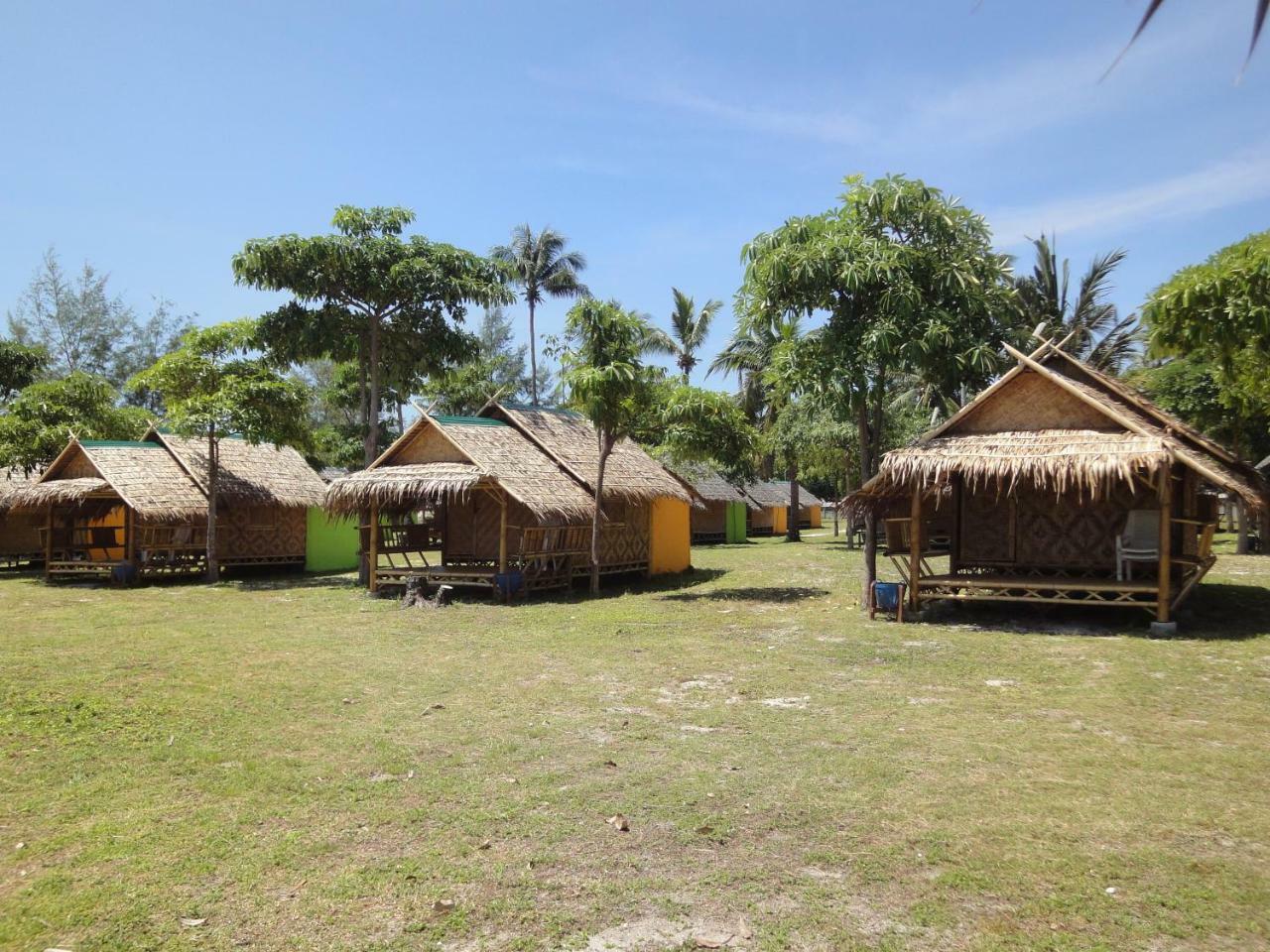 Varin Village Koh Lipe Bagian luar foto
