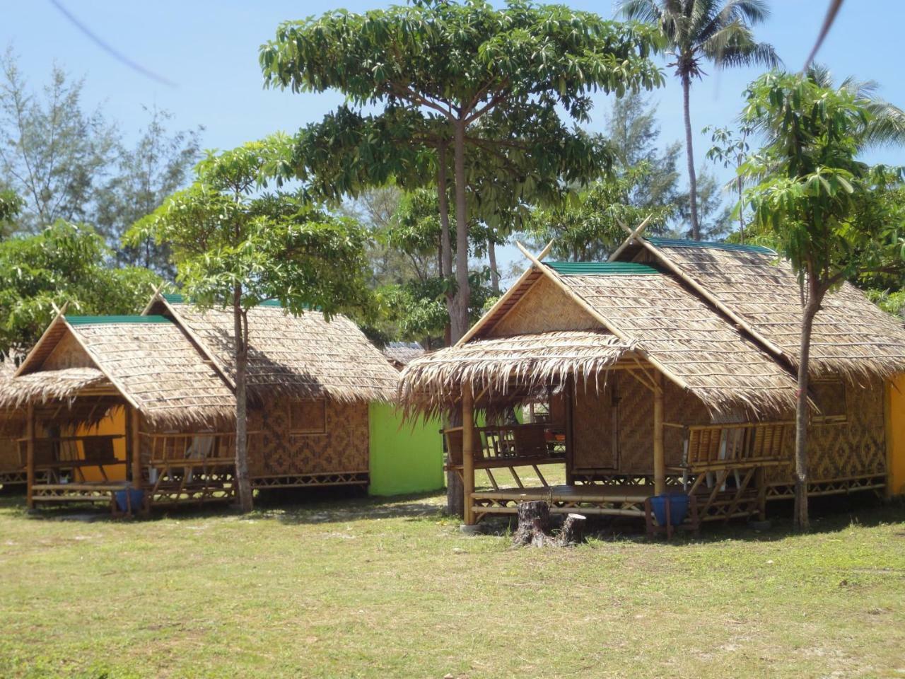 Varin Village Koh Lipe Bagian luar foto